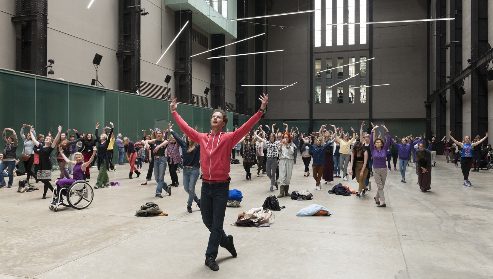 2015年BMW Tate Live參與式舞蹈表演  'If Tate Modern was Musee de la Danse?'（Photo©Tate Photography ）
