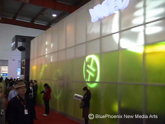 2004年林俊廷為國巨公司規劃其在「北京中國國際展覽中心」參與「中國國際通信設備技術展覽會」。