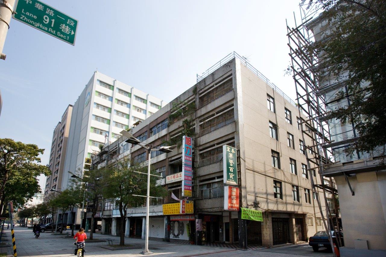 期間限定！與藝術共壁為鄰─忠泰「UrbanCore城中藝術街區」計畫啟動